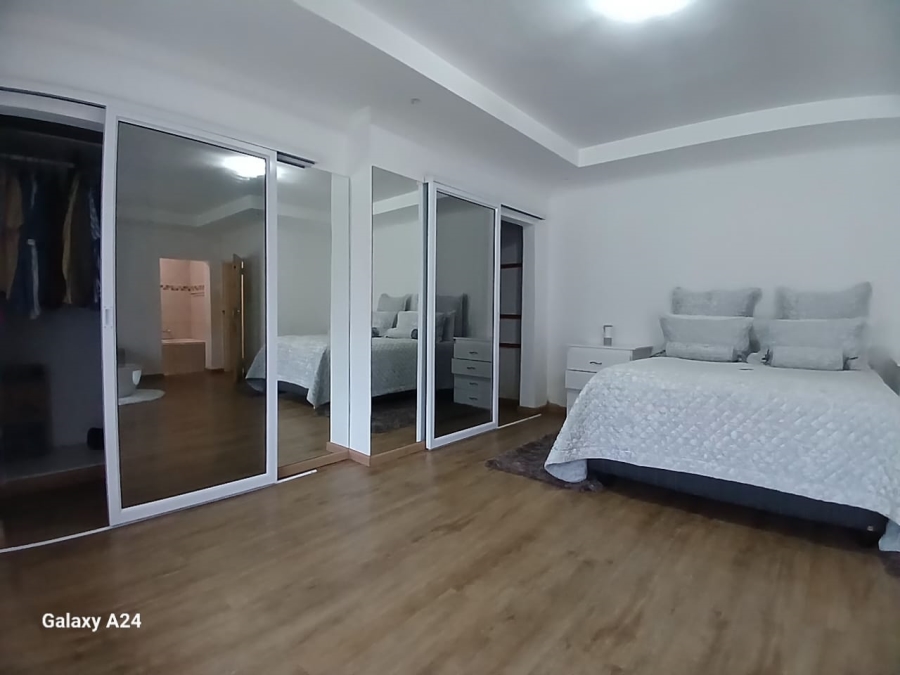 4 Bedroom Property for Sale in Beacon Bay Eastern Cape